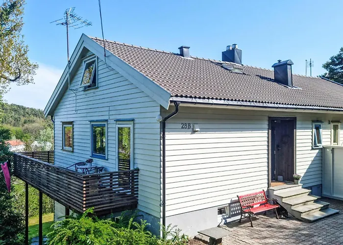 Gorgeous Home In Kristiansand With Kitchen