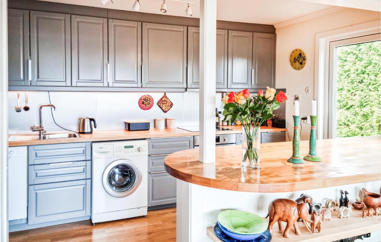 Gorgeous In With Kitchen Holiday home Kristiansand